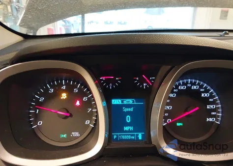 2015 Chevrolet Equinox 1Lt из США, поврежденный, VIN 2GNALBEK7F6389843